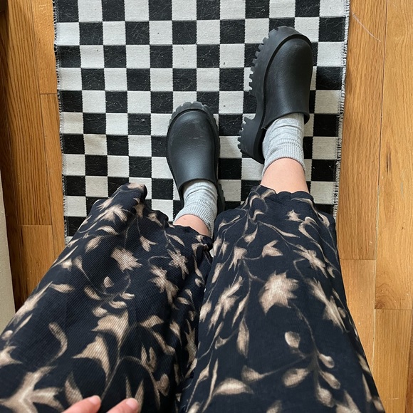 Jeffery Campbell slip on platform clogs - Picture 3 of 8